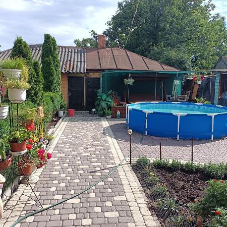 Яновского 1К Средняя Kropyvnytskyi Exterior photo